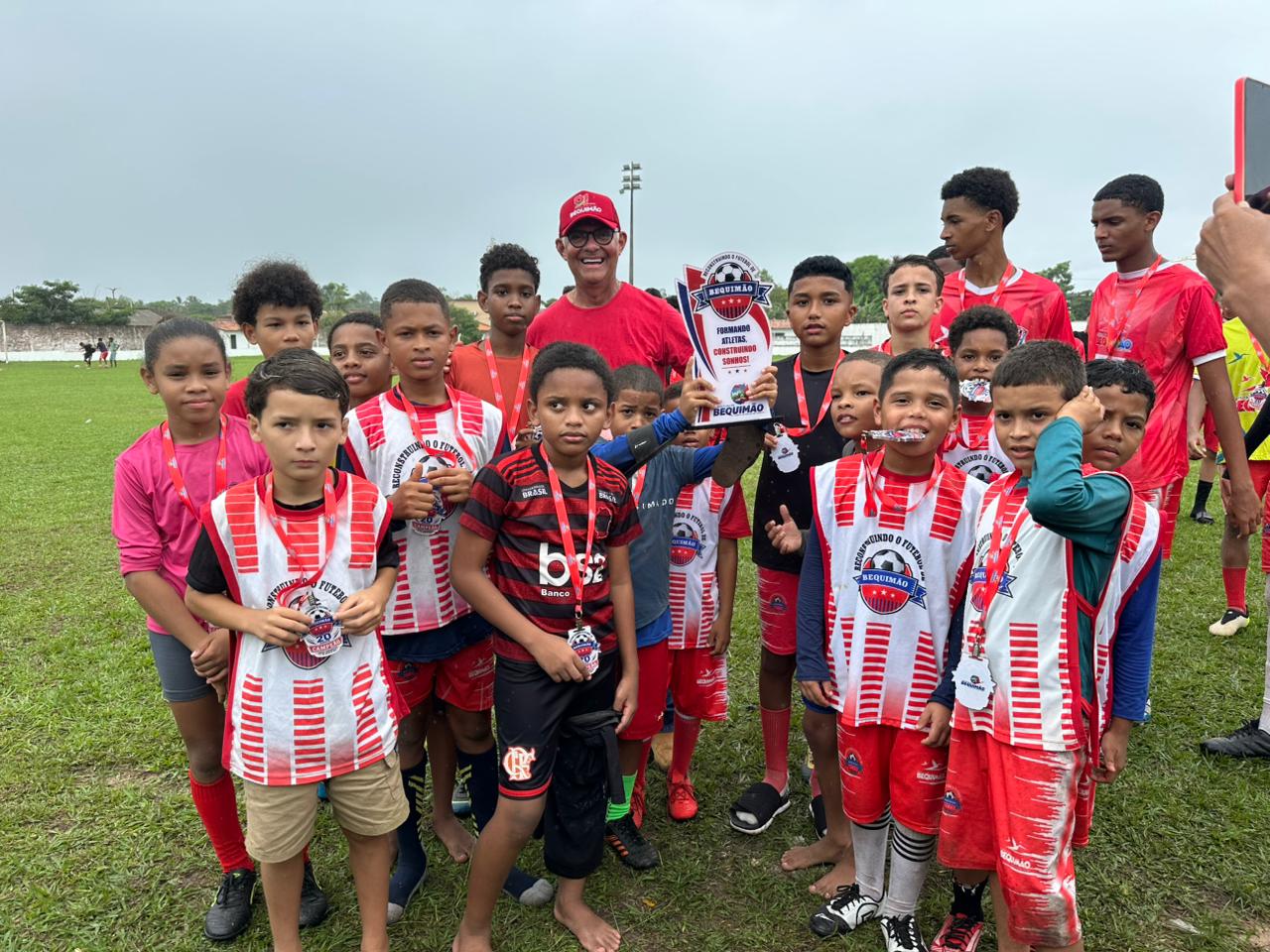 Com apoio da Prefeitura de Bequimão, Escolinha de Futebol celebra 20 anos com torneio comemorativo e revelação de talentos